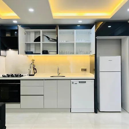 16 With Fast Internet And Elevator Antalya